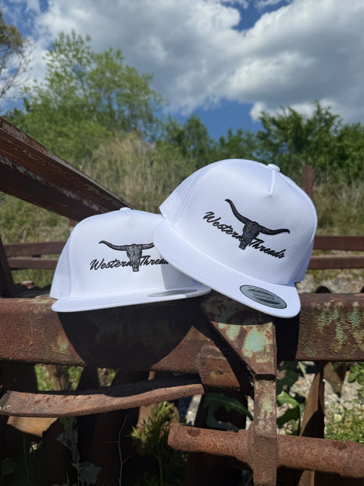Bull N Horns | Trucker | White-Western Threads Hat Co.
